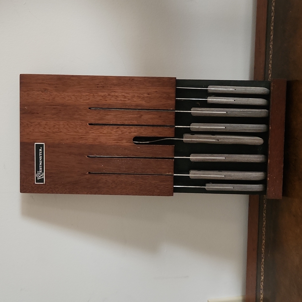 Westminster Knife Set with Wooden wall mount Holder